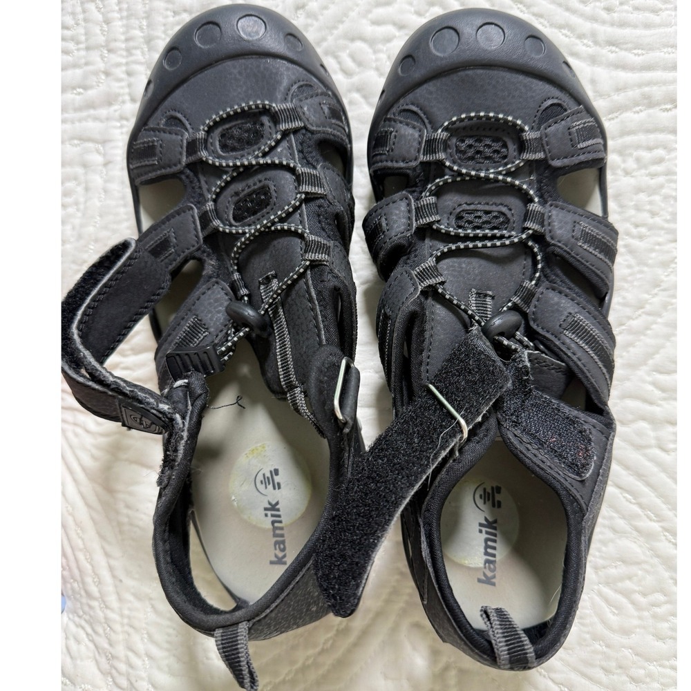 Kamik Crab Sandals Boys SZ 5 Black Closed Toe Waterproof Sport JHK4594 Gorpcore